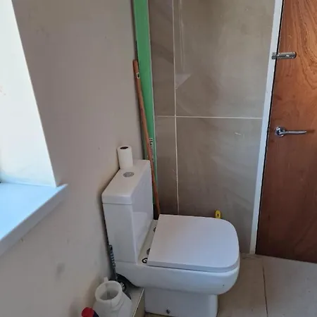 2a And 3a Cromwell Grove Apartment Manchester