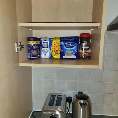 Awesome 1 Bedroom Appartement *