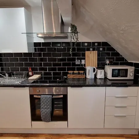 Charming 2bd Flat Higher Crumpsall Prestwich