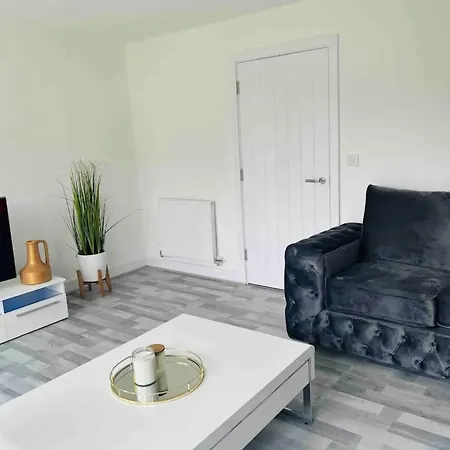 Stylish New Built בית אירוח *