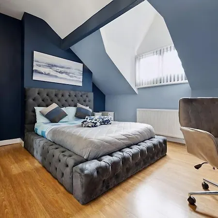 Апартаменты Mega Flat Near Arndale City Centre Манчестер