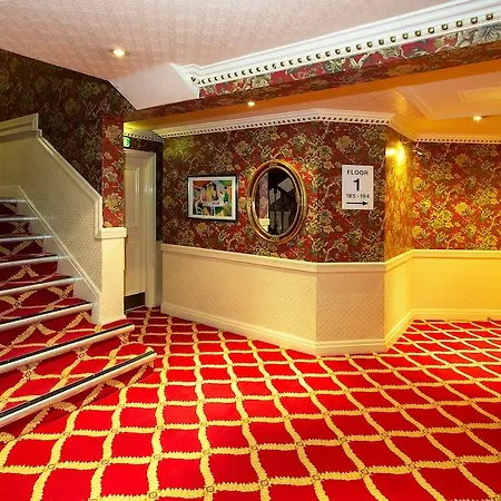 Hotel Britannia & 3*