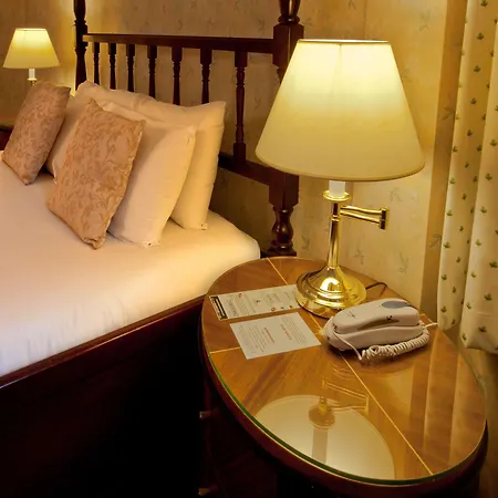 Hotel Sachas 3*