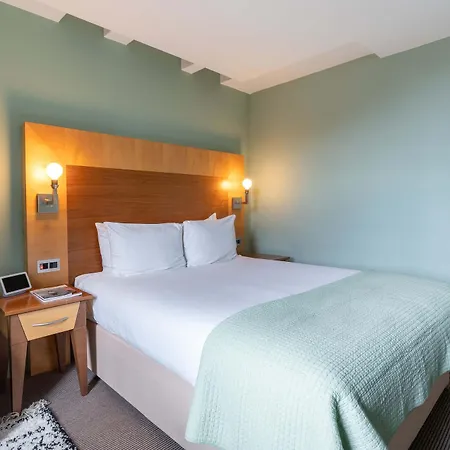 Hotel The Alan 4*