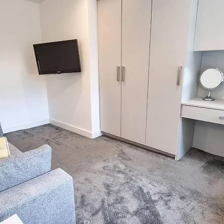 Beautiful Close To Centre Apartmán *