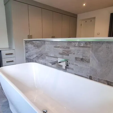 Beautiful Close To Centre Apartmán