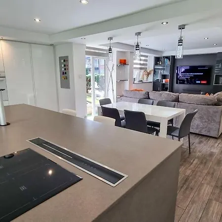 Beautiful Close To Centre * Manchester