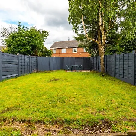 Apartment Cozy Away From In Manchester.