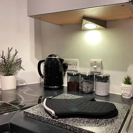 Cityfront Modern Apt near Centre/etihad, Free Parking アパート *