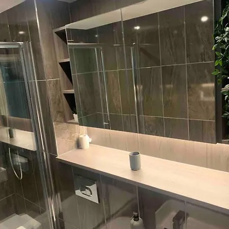2 Bedroom - Deansgate Sq Apartment *