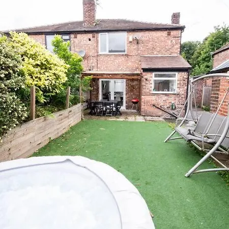 Windsor House 3 Bedrooms Sleeps 8