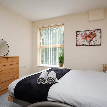 Brimmond Homes - Nr To Univ, Hospitals, O2 Apollo, Plab & 7 Mins To Centre - Stylish, Modern & Secure 2 Bed, 2 Bath With Allocated Free Parking Lägenhet