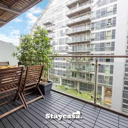 Sunset Haven With Balcony And Free Parking דירה