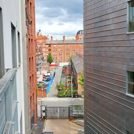 アパート Pass The Keys Bohemian Ancoats With Balcony