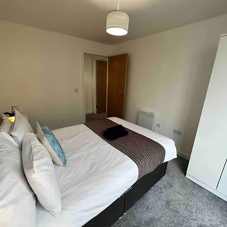 Fab 2 Bed 2 Bath Mcr Apt+balcony Apartmán Manchester