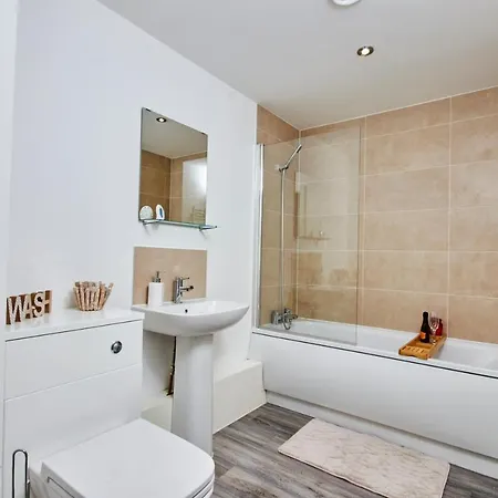Apartment Perfect City-break With Free Private Parking By Hass Haus