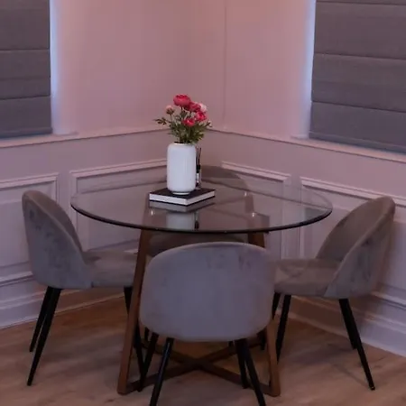 Luxurious Stunning 2bedroom