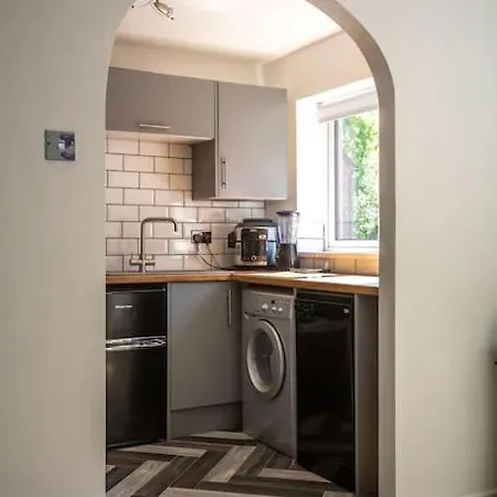 Entire 2 Bed In