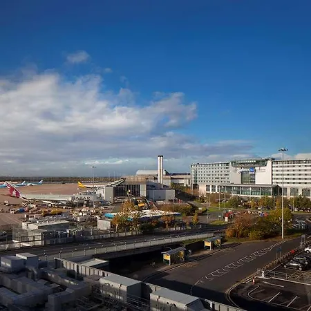 Hotel Radisson Blu Manchester. Airport Manchester