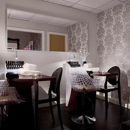 Radisson Blu Manchester. Airport Manchester