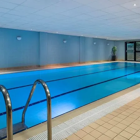 Hotel Radisson Blu Manchester. Airport 4*
