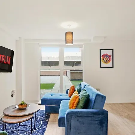 Luxury Lavish Duplex *