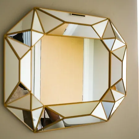 Crystal Hotel Manchester