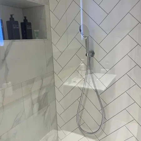 شقة M1 Centre 3 Bed 3 Bath Luxe Penthouse