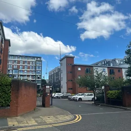 Entire In Greater Manchester