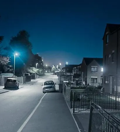 Проживание в семье Free Car Park And Walk To Coop, Etihad , Piccadilly,free Snacks