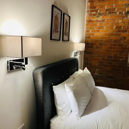 Stunning 2 Bedroom In The Centre Apartamento