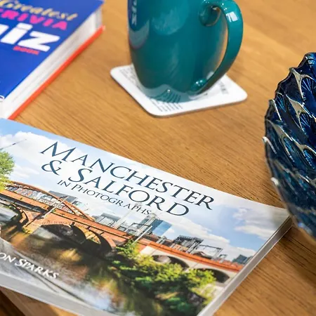 Luxurious Stylish In Old Trafford Manchester