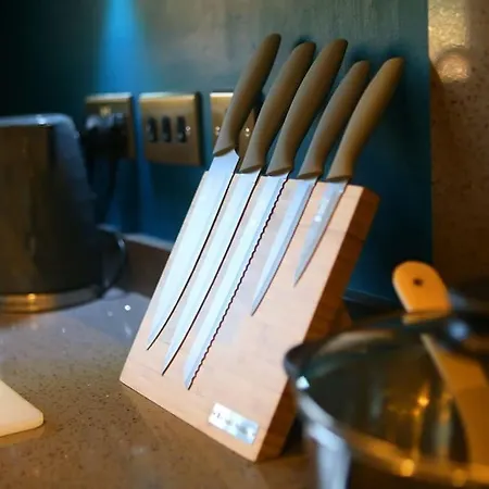 Luxurious Townhouse In * מנצ'סטר