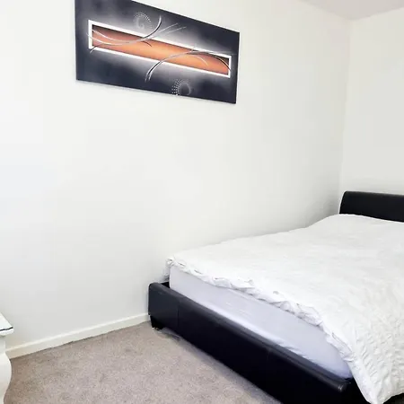 Cozy Off Famous Wilmslow Road Manchester