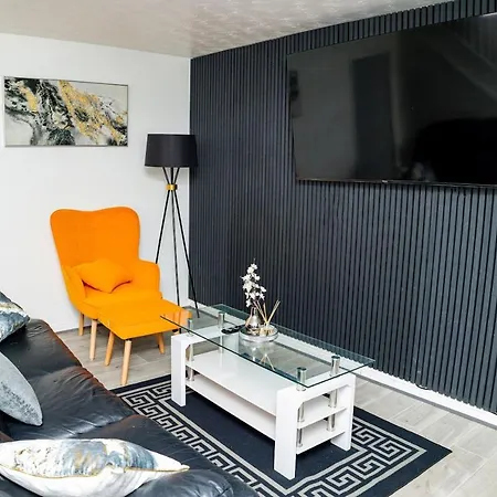 Dynasty - Alison Kelly Close Appartement *
