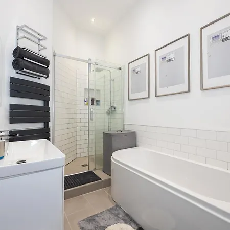 Your Away From Δωμάτια σε οικογενειακή κατοικία *