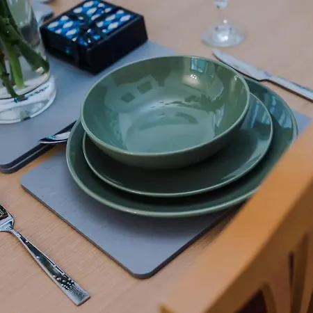 Holiday home Spacious Near United Stadium - Pass The Keys