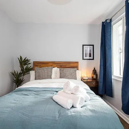 Appartamento Modern 2 Bedroom With Free Parking