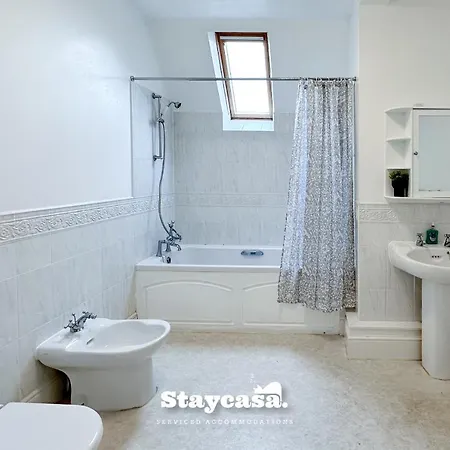 Feriehus Carlton Co-living - Private Self-cater