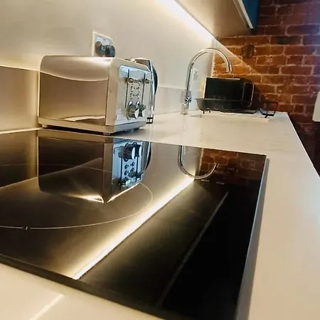 Lovely One Bedroom Mill Available In Ancoats *