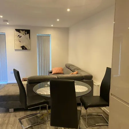 Stan Luxury Сasa de vacaciones Mánchester