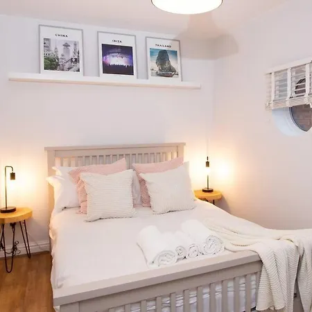 Beautiful West Didsbury 4br Lejlighed Manchester