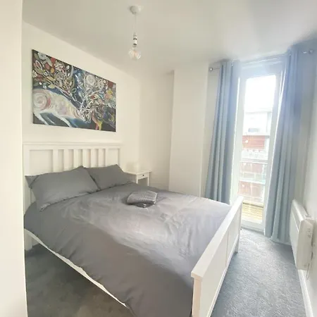Center 2 Bed * مانشستر
