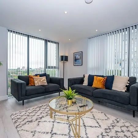 公寓 Stunning Brand New 3 Bed By Valore Services