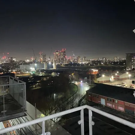 公寓 Old Trafford Cityview En-suite Apt *