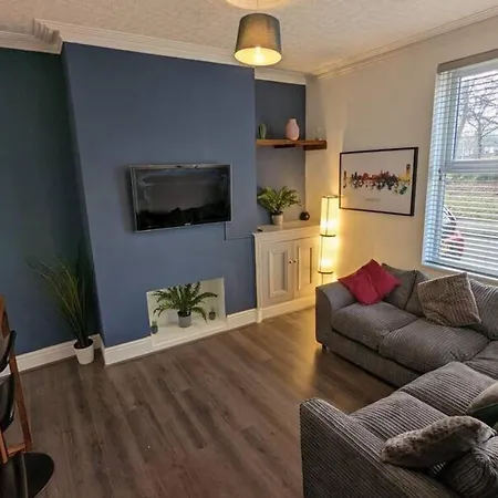 Warm & Calming 3bd Holiday - Salford Prázdninový dům *