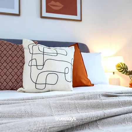 Denton House By Truestays - New 3 Bedroom House In Semesterbostad *