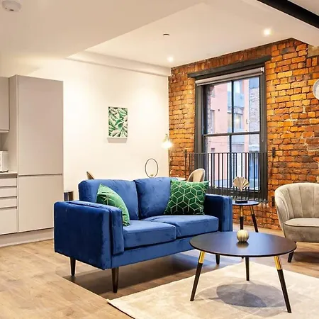 Lovely 1 Bed In Converted Printing Press Манчестер