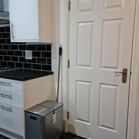Modern And Cheap *