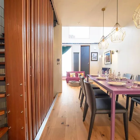 בית נופש Luxury Roof Terrace Townhouse מנצ'סטר